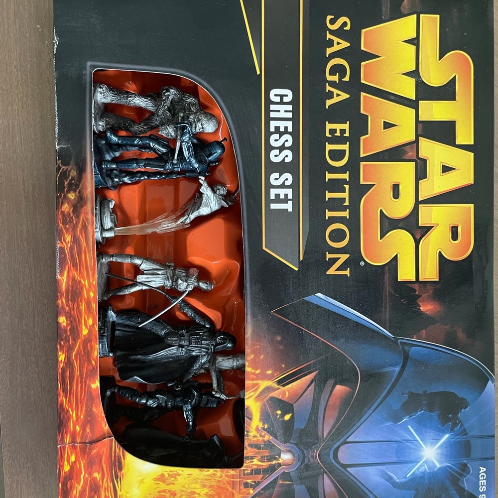 Star Wars Saga Edition Chess Set